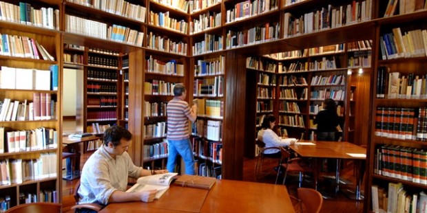 biblioteca