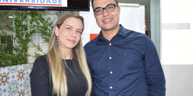 Orientadora da Liga, Profa. Adriana Leite Xavier Bertrand e o palestrante, Prof. Álvaro Bruno Botentuit