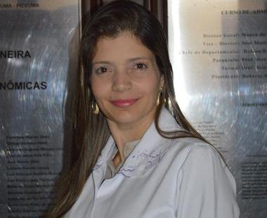 Profa. Me. Michele de Sousa Fontes Martins